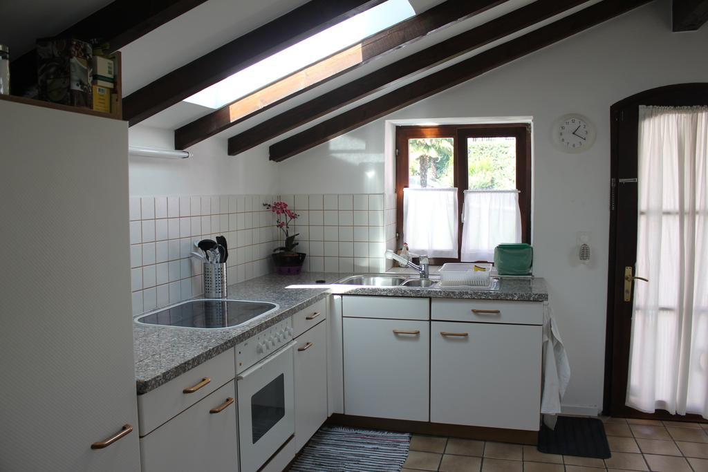 Casa Gialla Gordola Δωμάτιο φωτογραφία